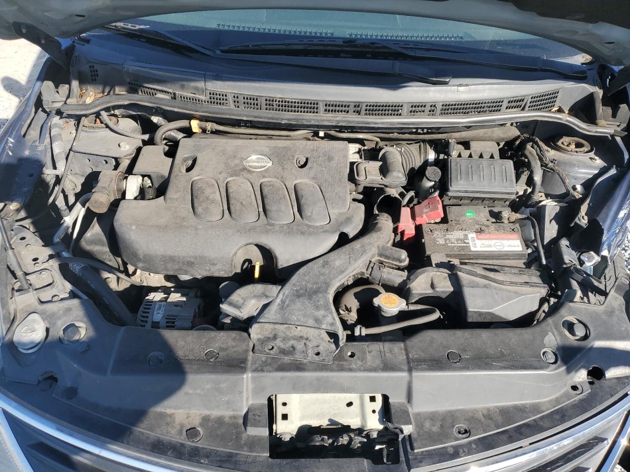 2010 Nissan Versa - Image 11