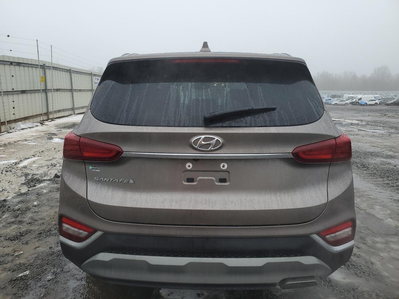 2020 Hyundai Santa Fe - Image 6