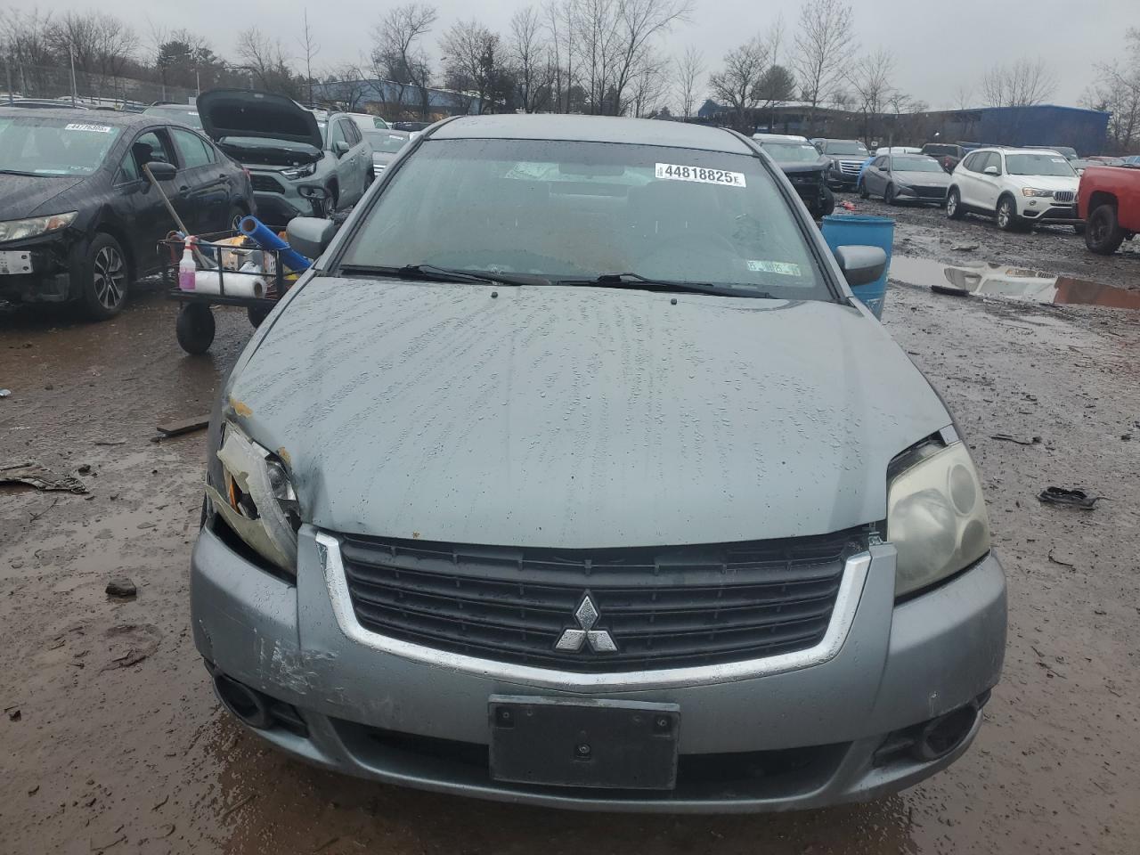 2009 Mitsubishi Galant - Image 5