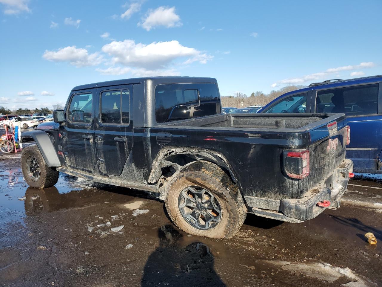 2021 Jeep Gladiator - Image 2