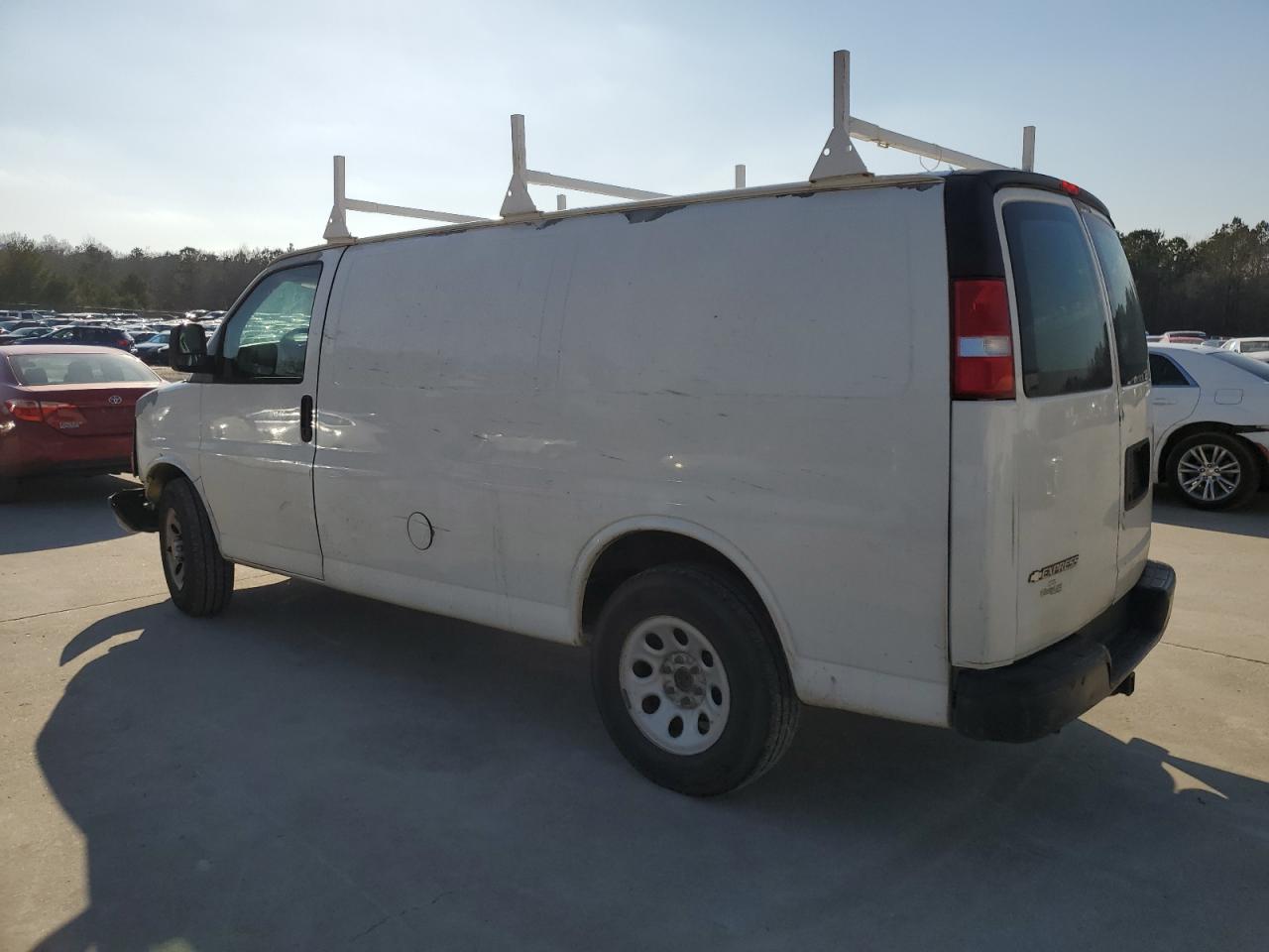 2012 Chevrolet Express - Image 2