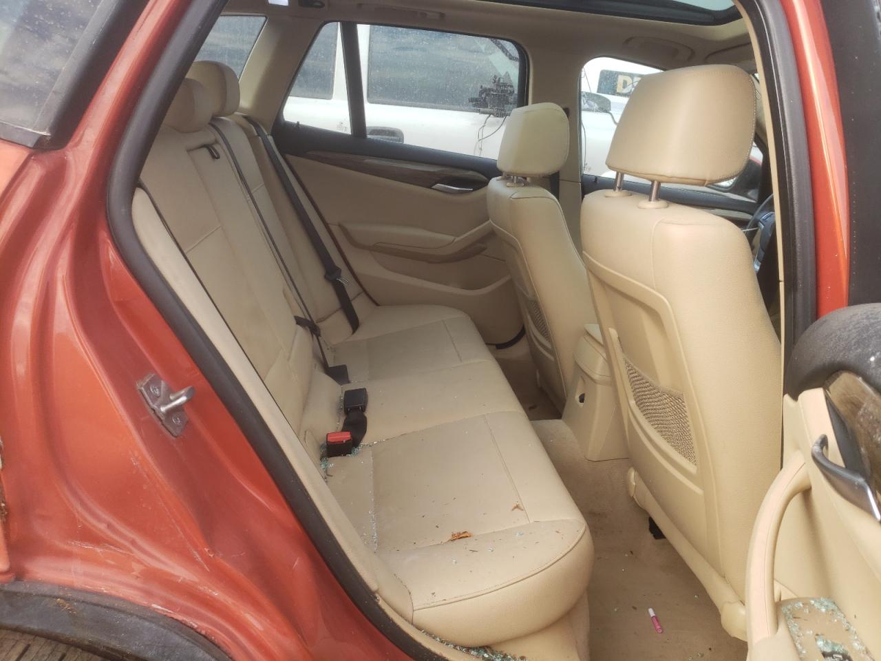 2013 BMW X1 - Image 11