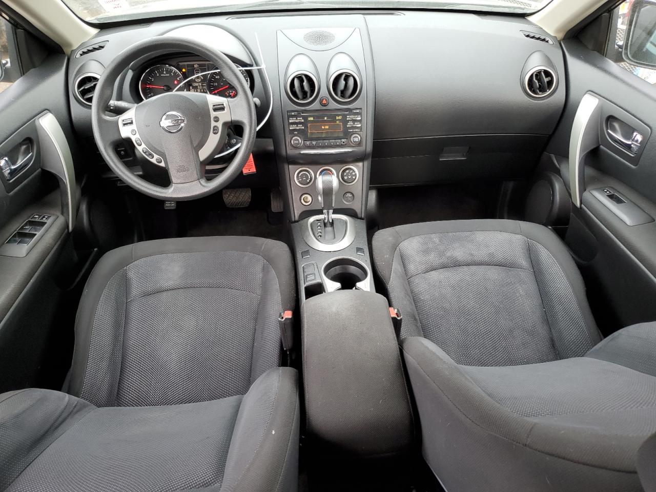 2014 Nissan Rogue - Image 8