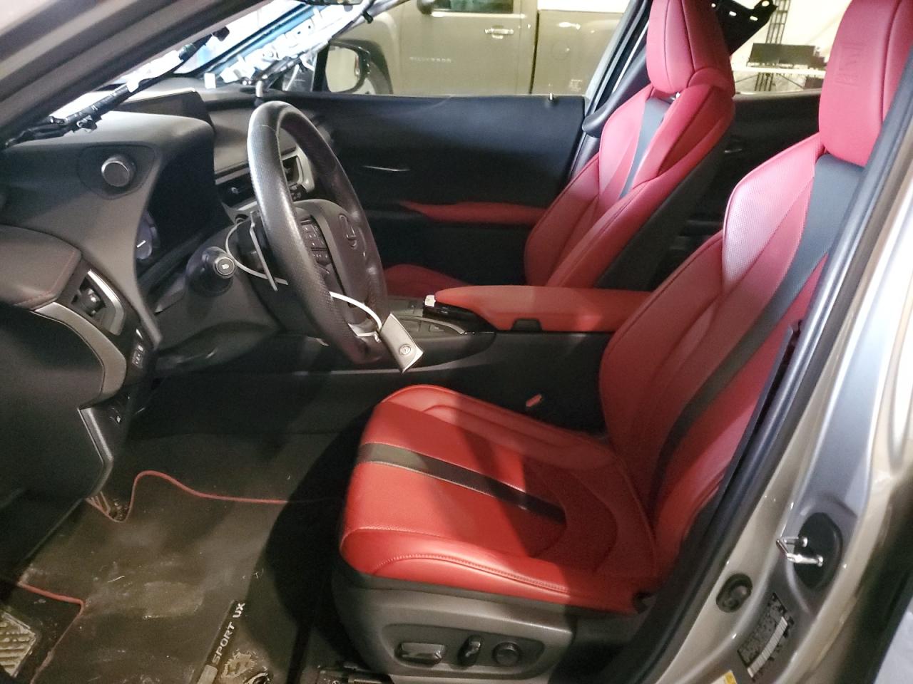 2019 Lexus UX - Image 7