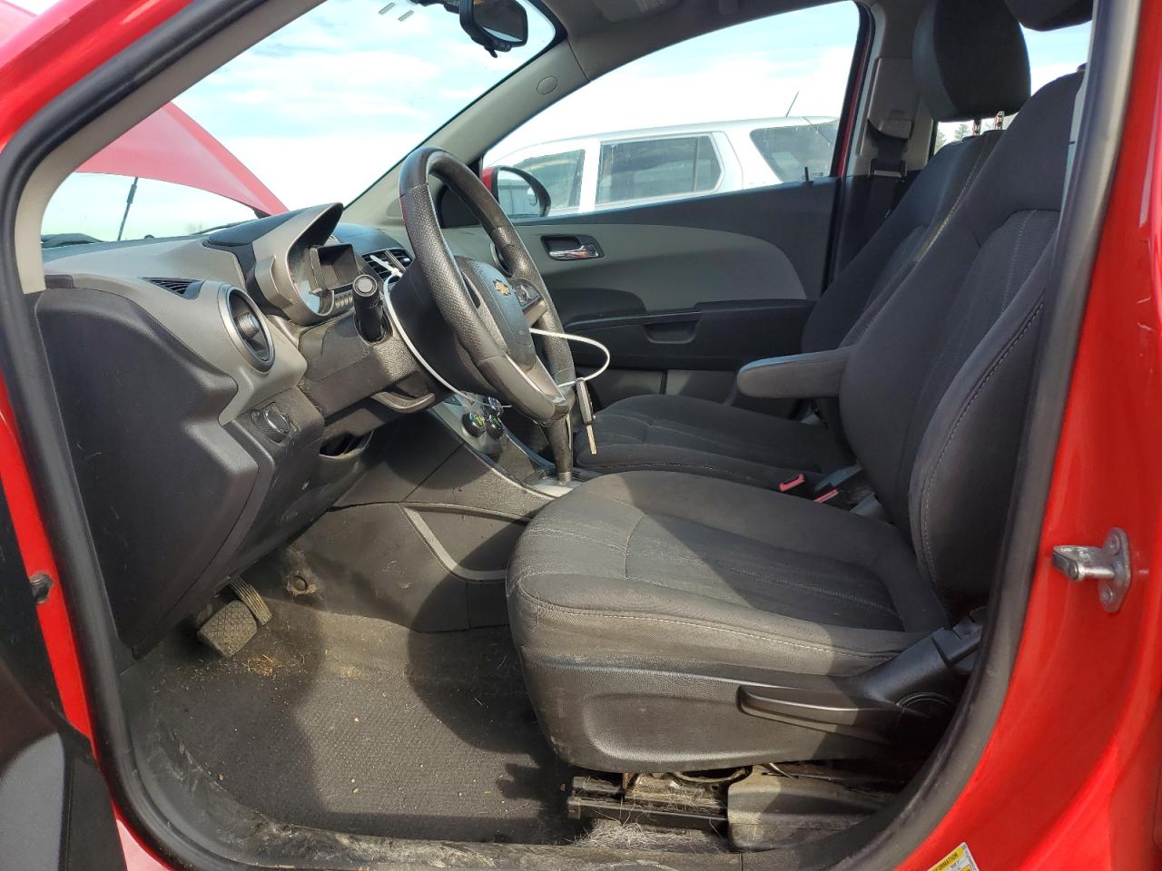 2014 Chevrolet Sonic - Image 7