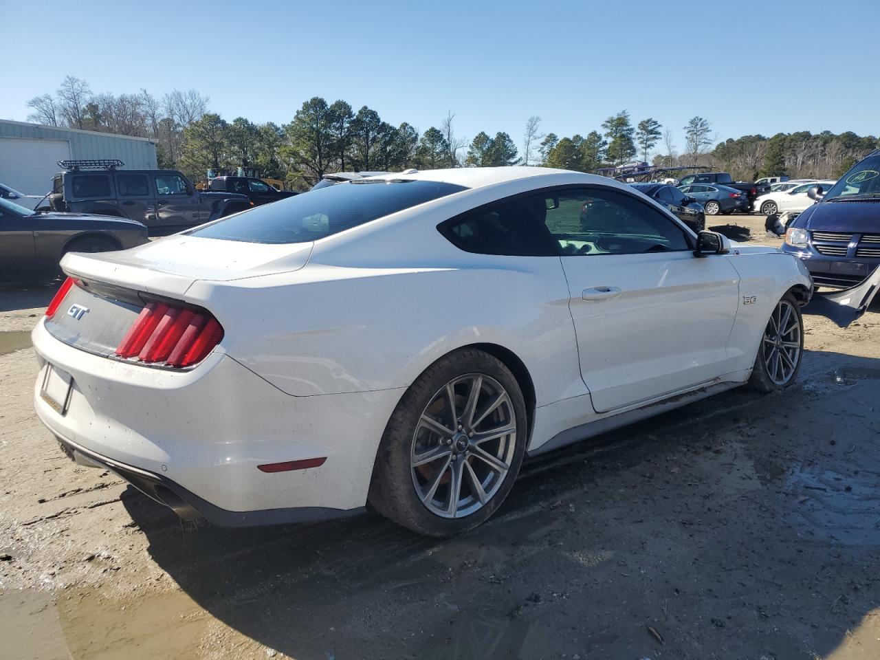 2015 Ford Mustang - Image 3