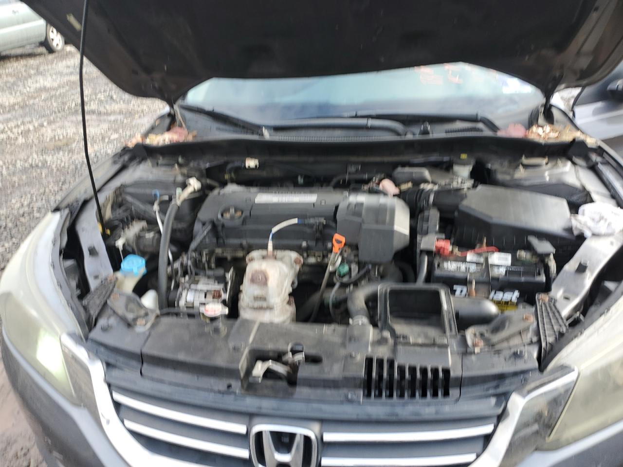 2013 Honda Accord - Image 11