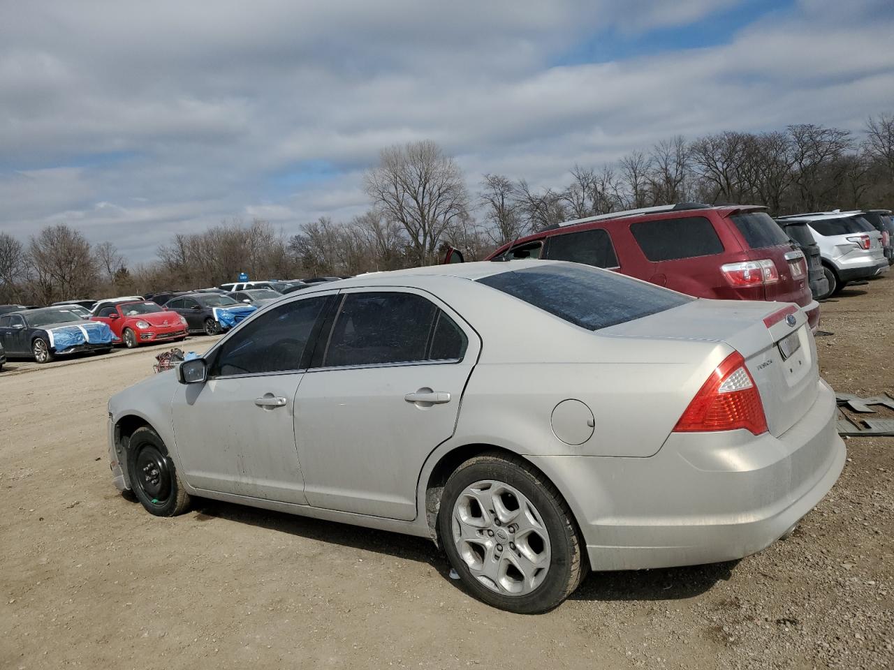 2010 Ford Fusion - Image 2