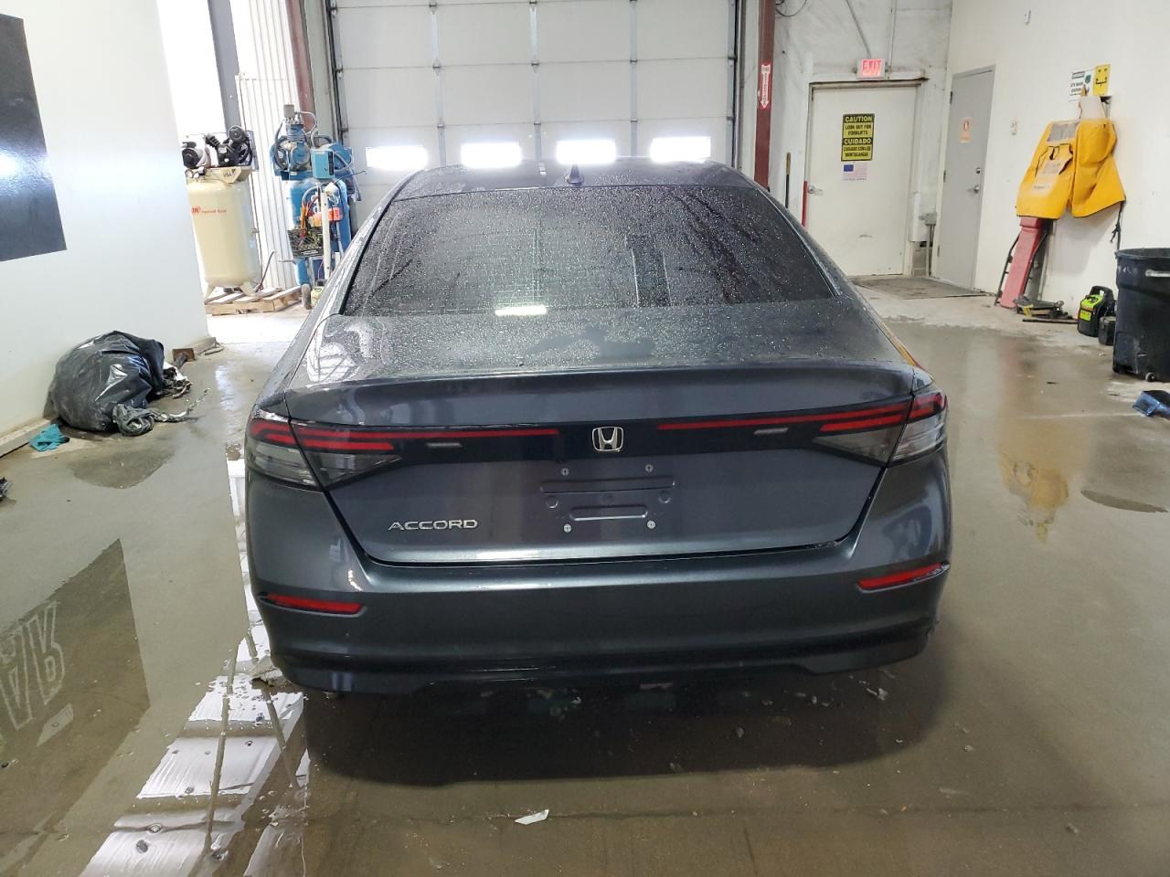 2023 Honda Accord - Image 6