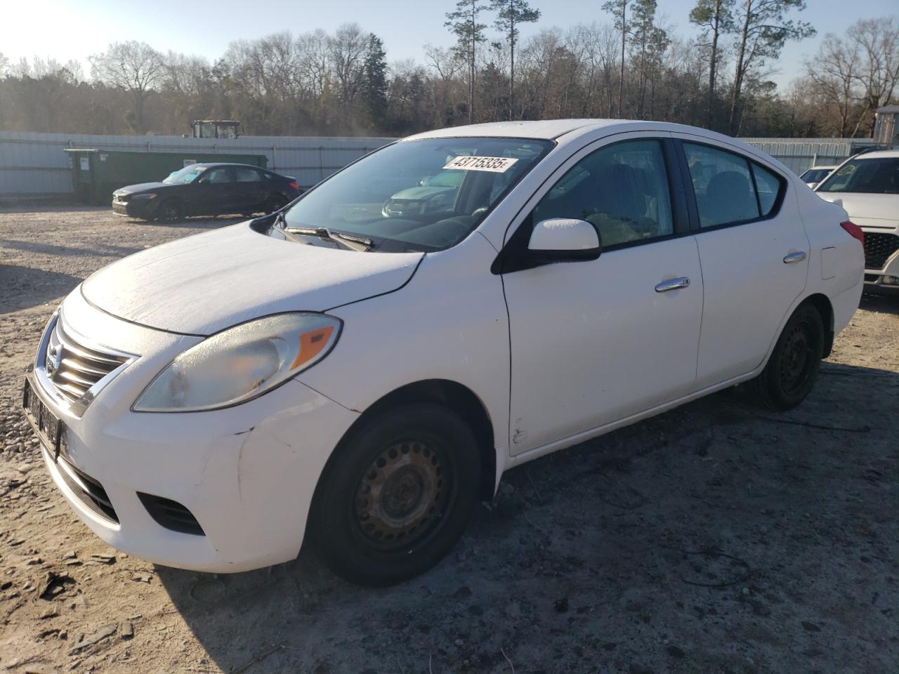 2013 Nissan Versa - Image 1