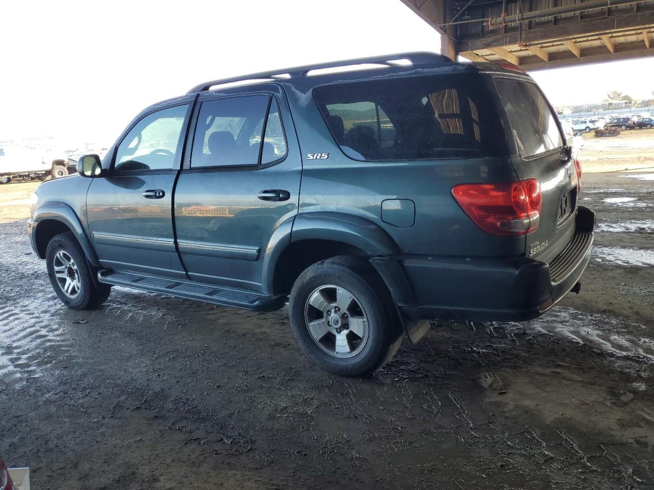 2007 Toyota Sequoia - Image 2