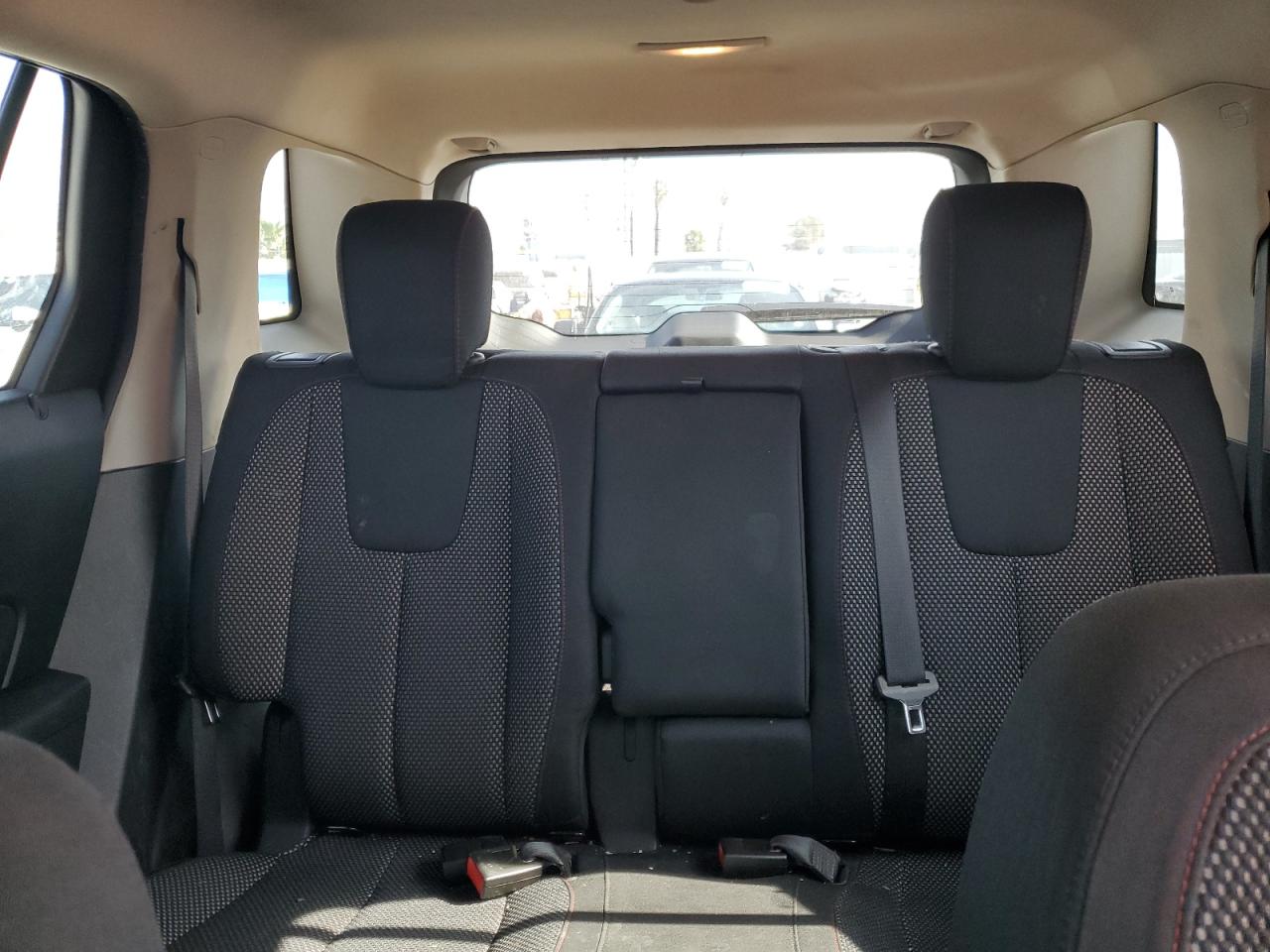 2012 GMC Terrain - Image 10
