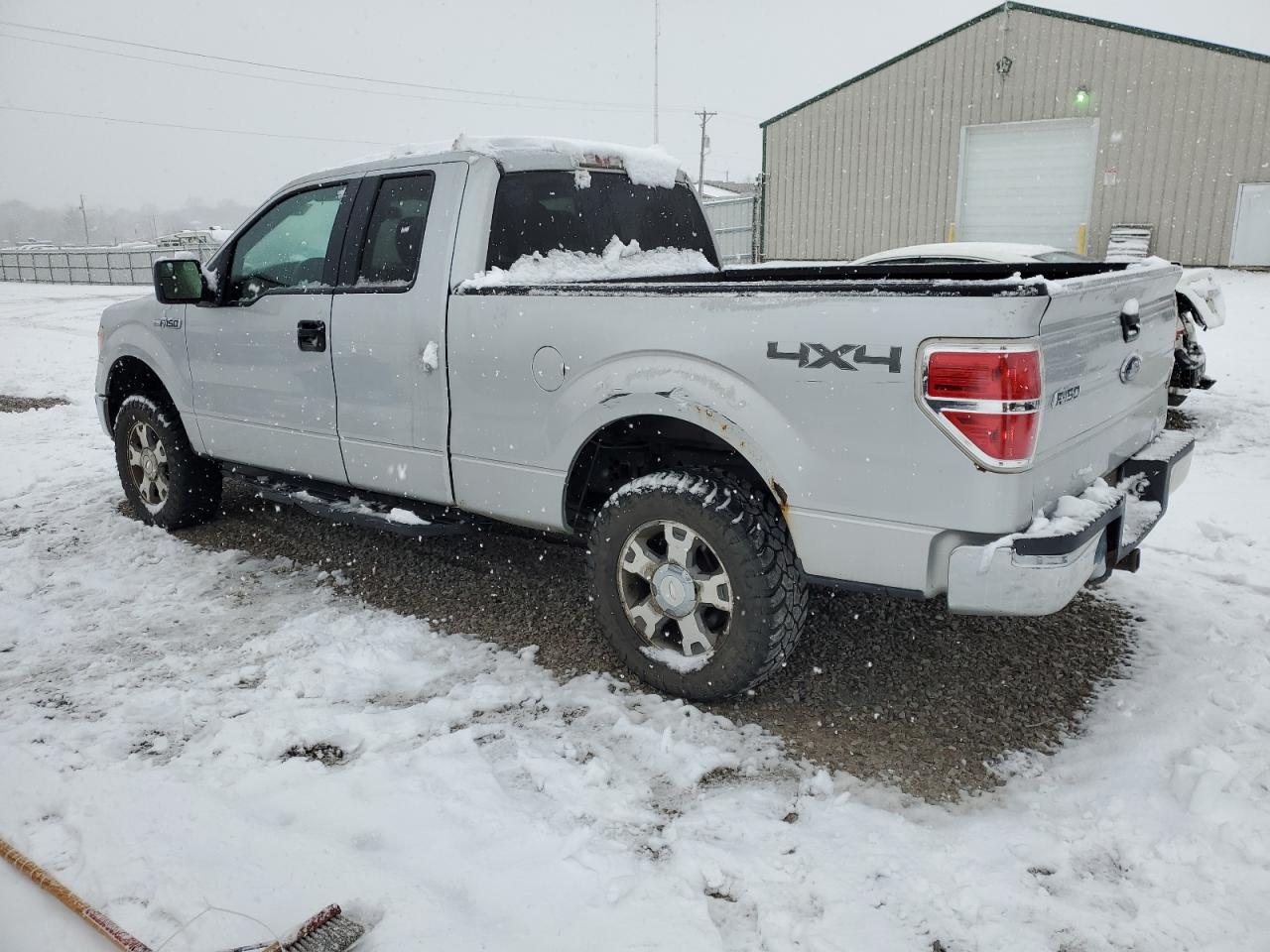 2013 Ford F-150 - Image 2