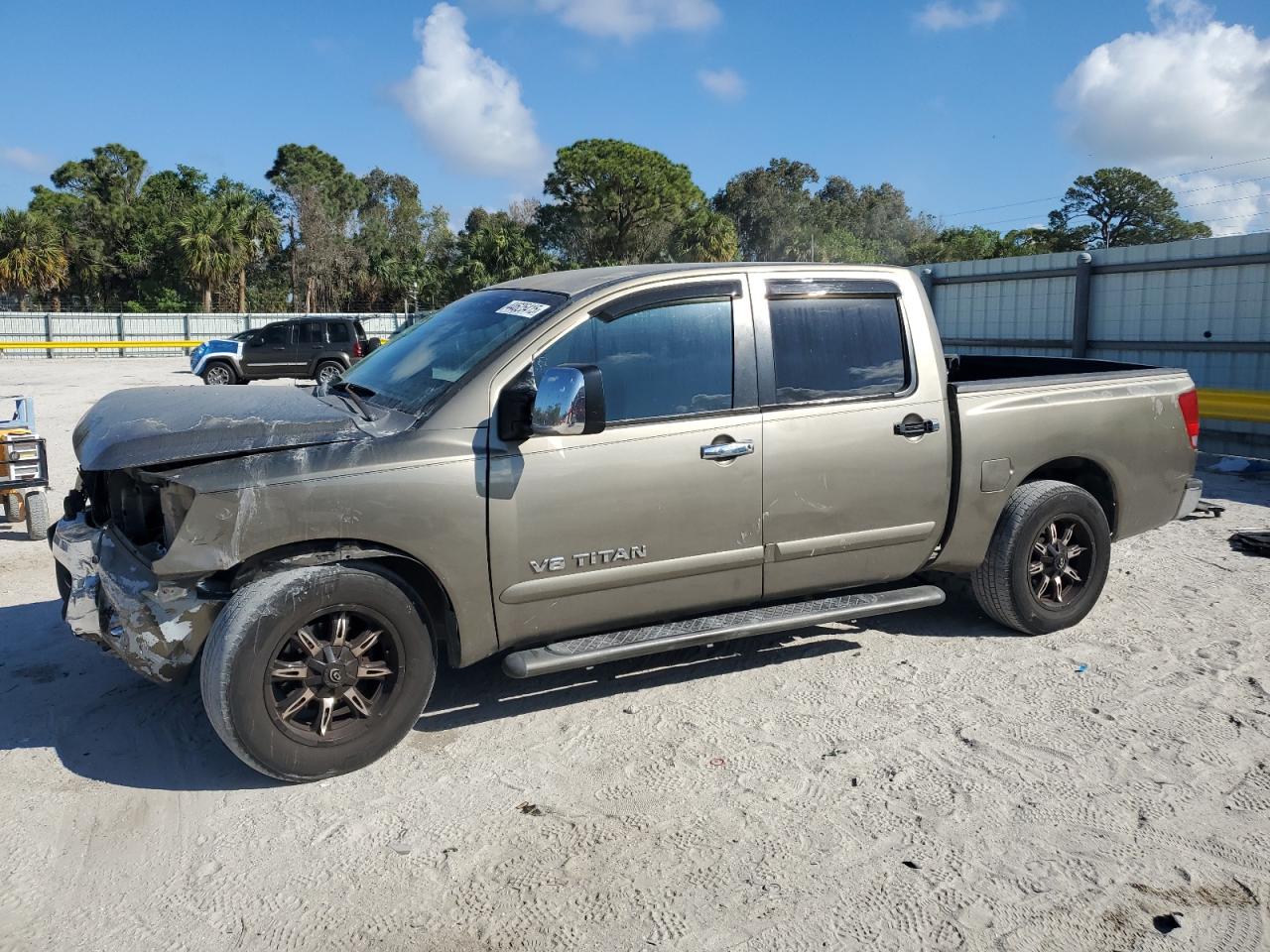 2006 Nissan Titan - Image 1