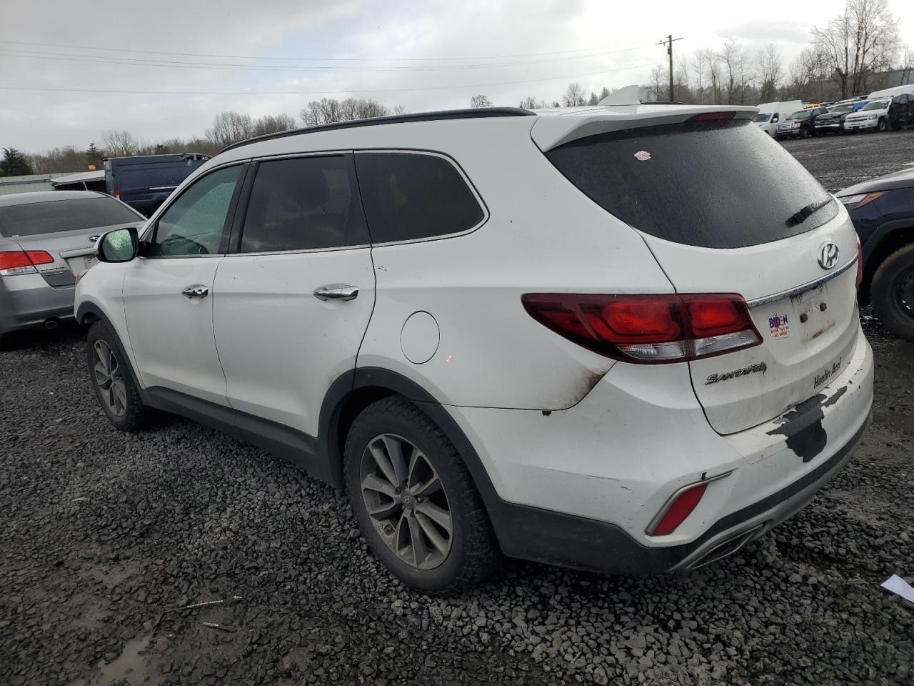 2017 Hyundai Santa Fe - Image 2