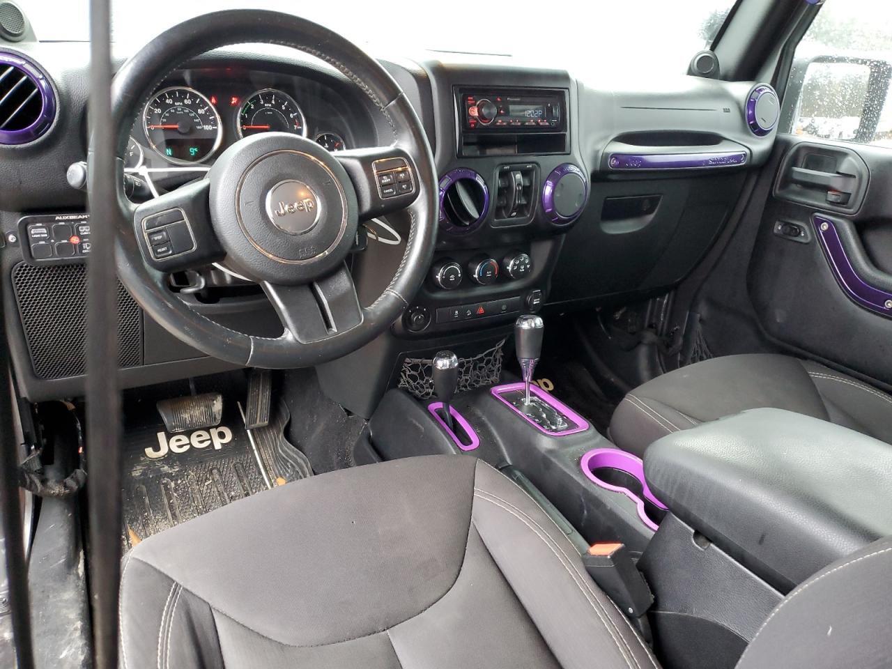 2014 Jeep Wrangler - Image 8