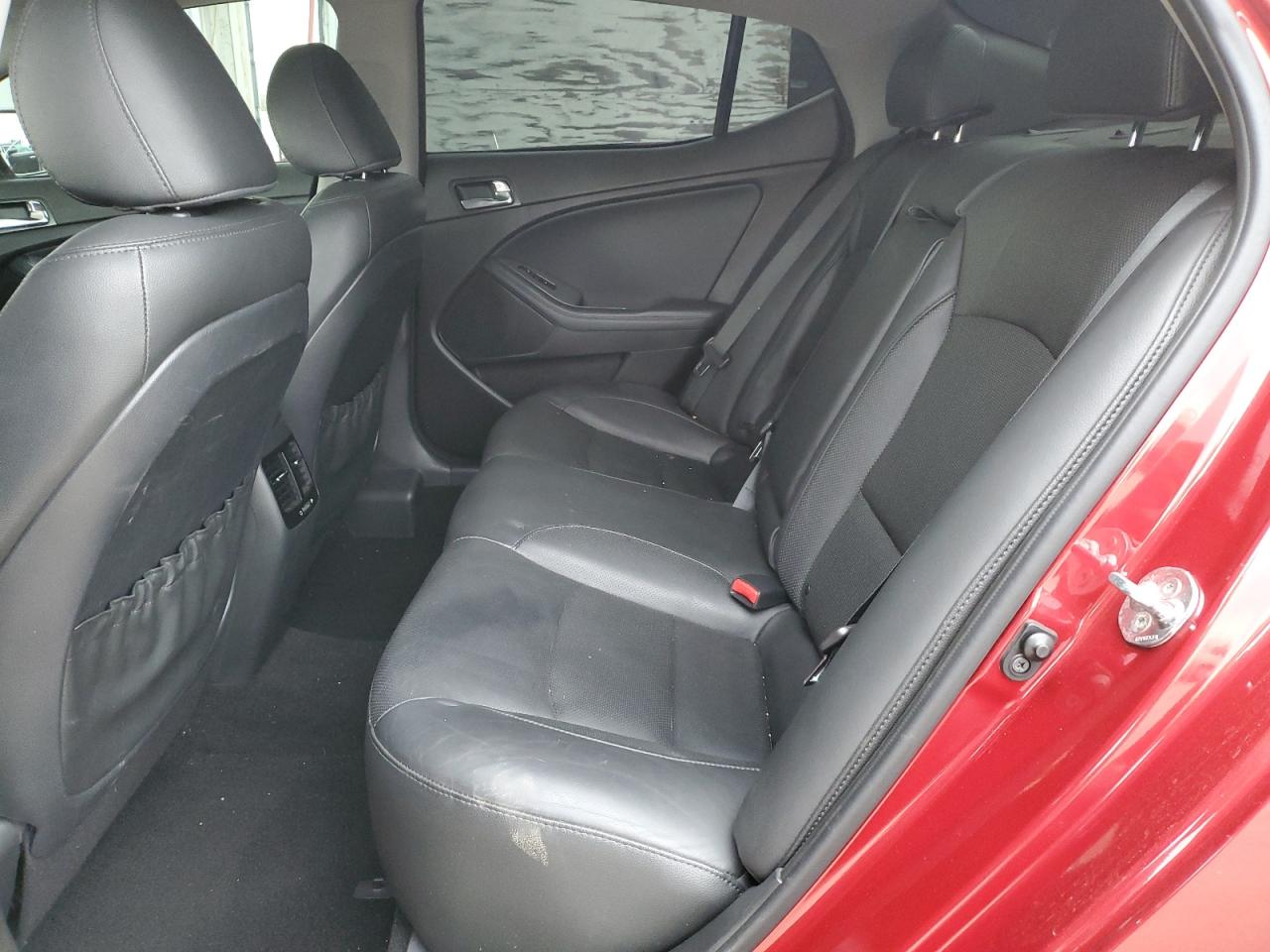 2014 Kia Optima - Image 10