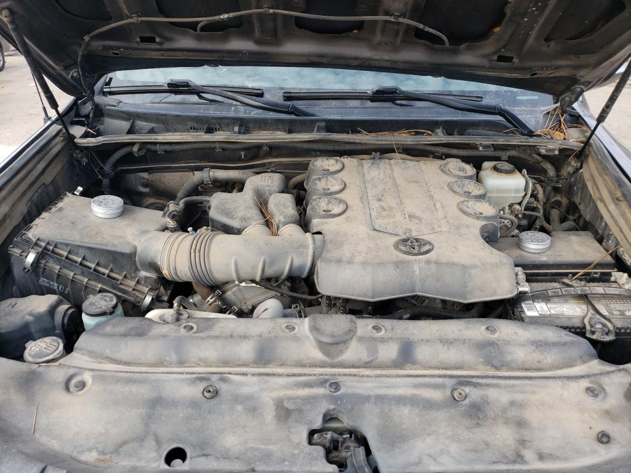 2013 Toyota 4Runner - Image 14