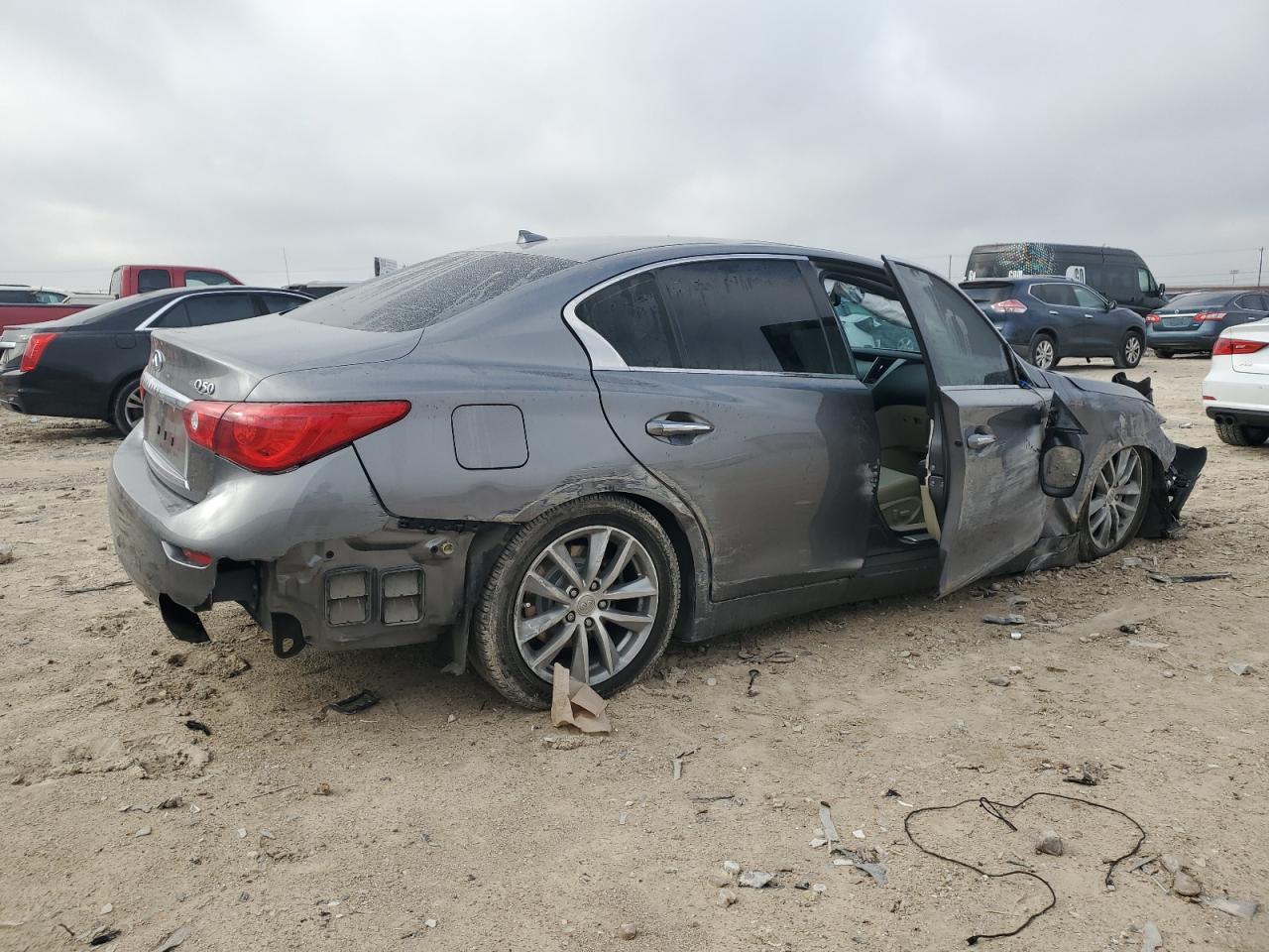 2015 Infiniti Q50 - Image 3