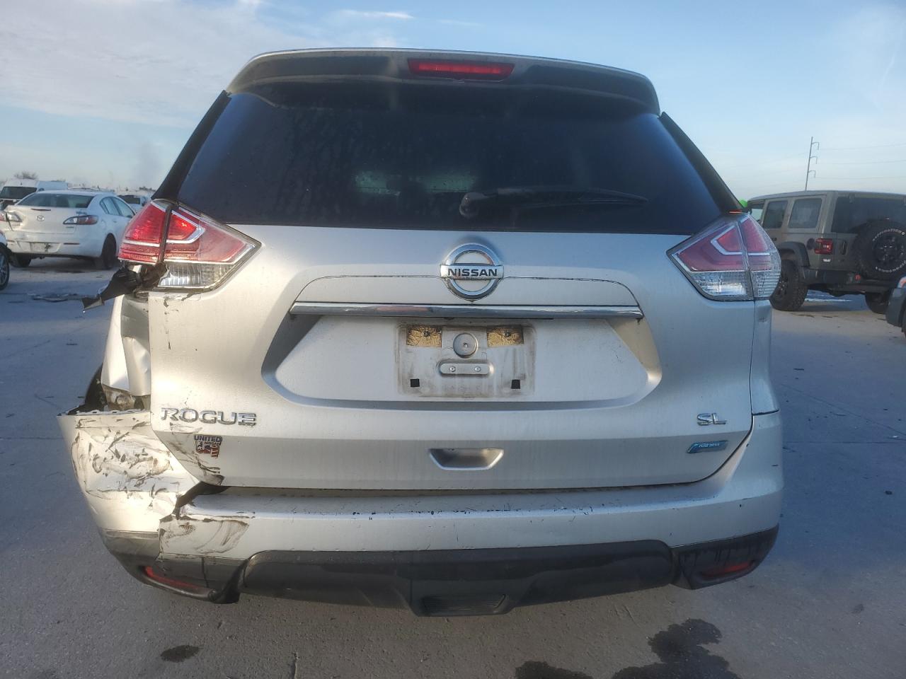 2014 Nissan Rogue - Image 6