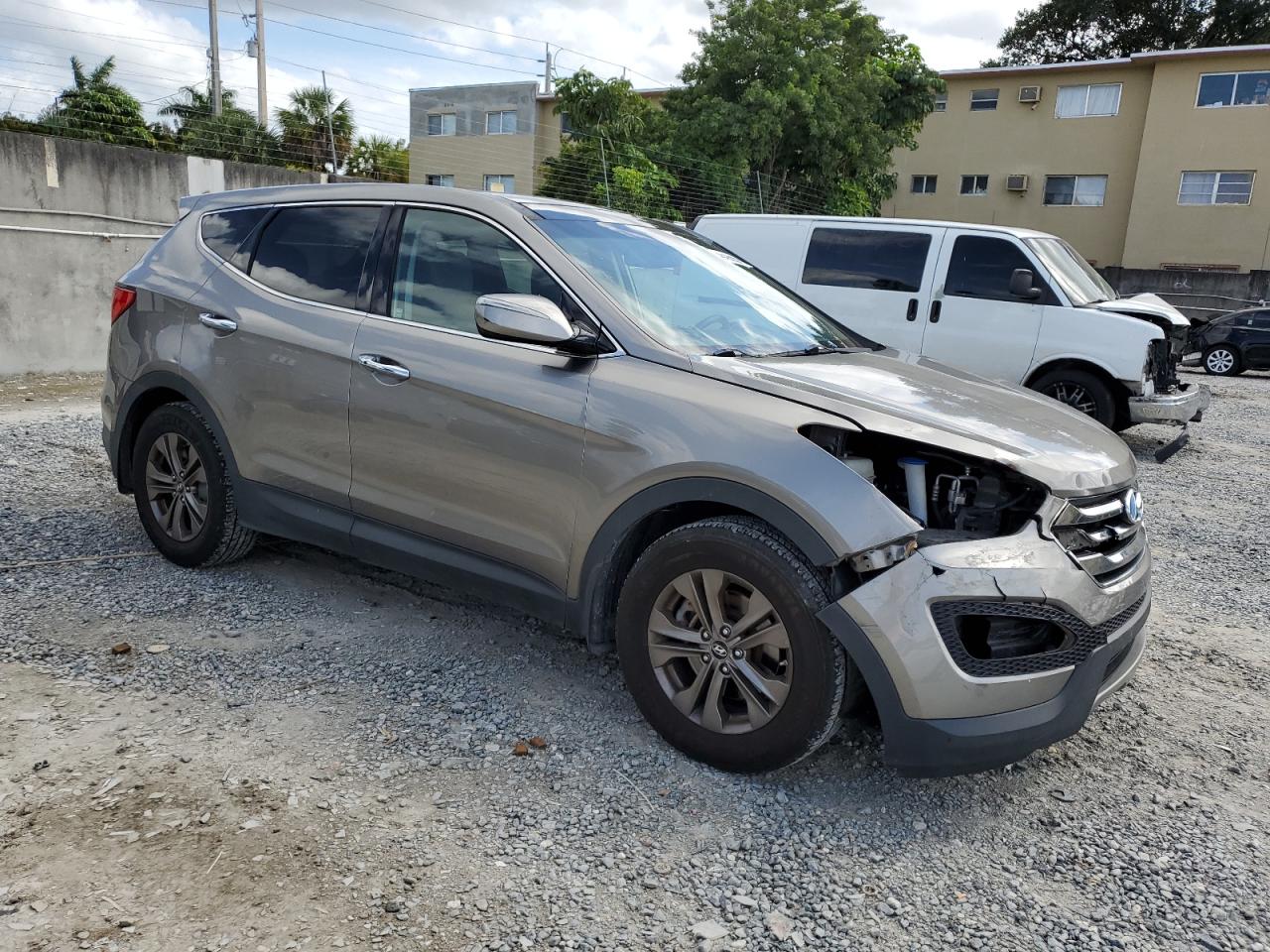 2013 Hyundai Santa Fe - Image 4