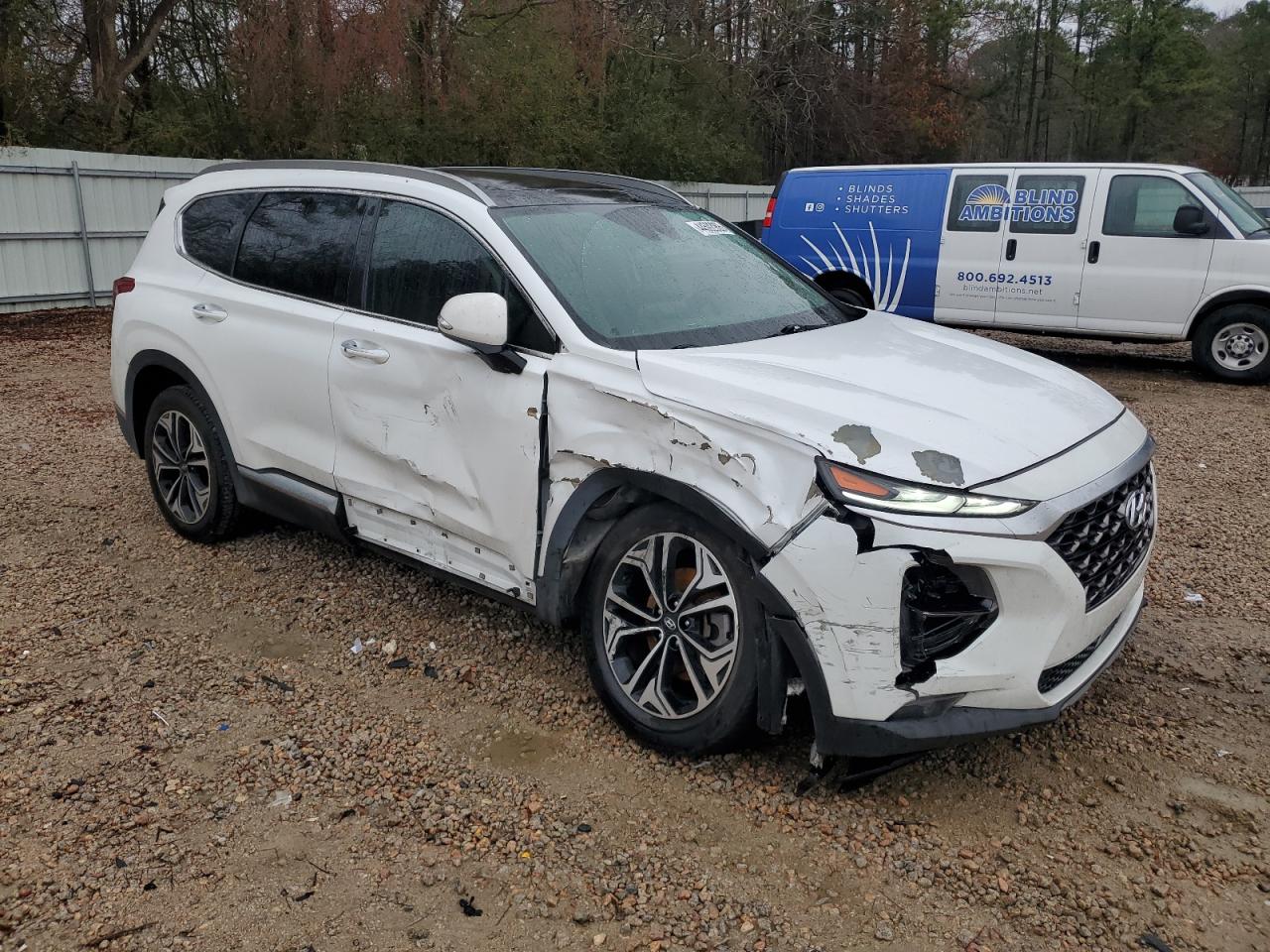 2019 Hyundai Santa Fe - Image 4