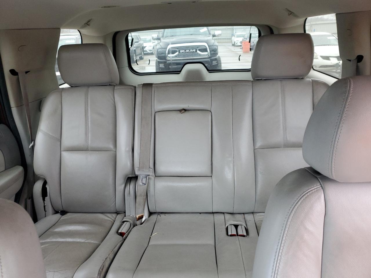 2014 GMC Yukon - Image 10