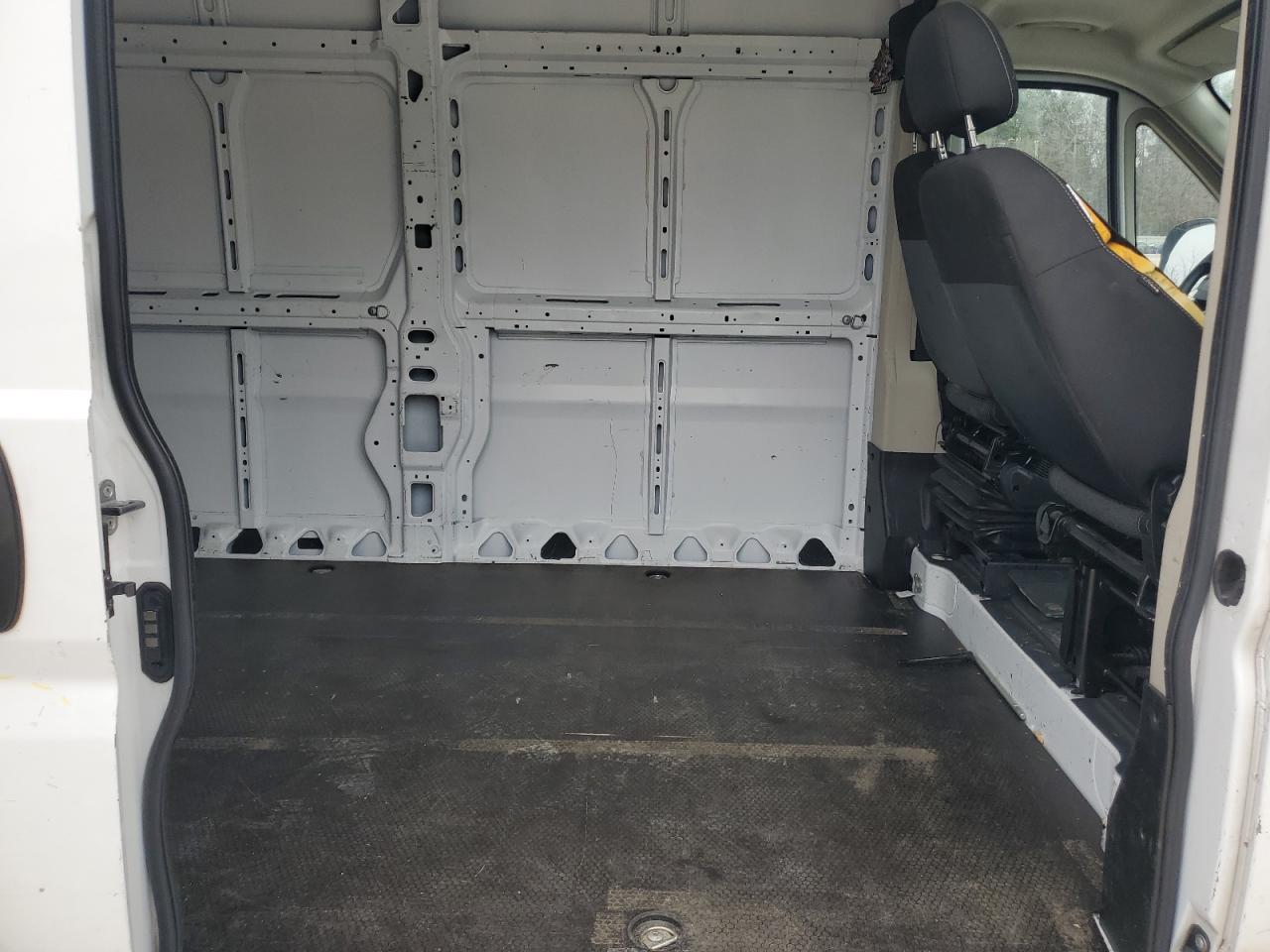 2017 RAM ProMaster City - Image 11