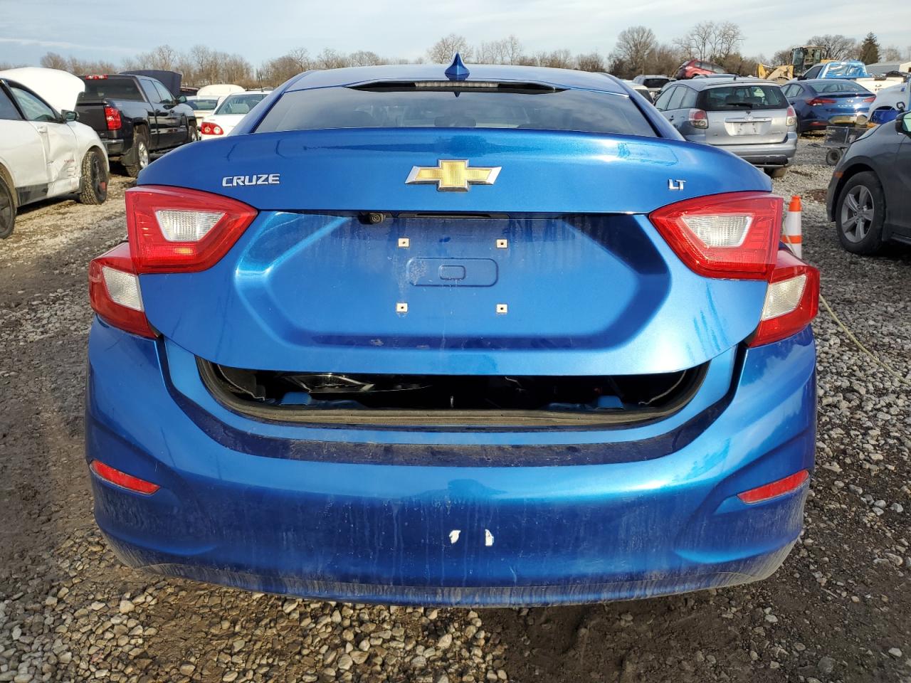 2017 Chevrolet Cruze - Image 6
