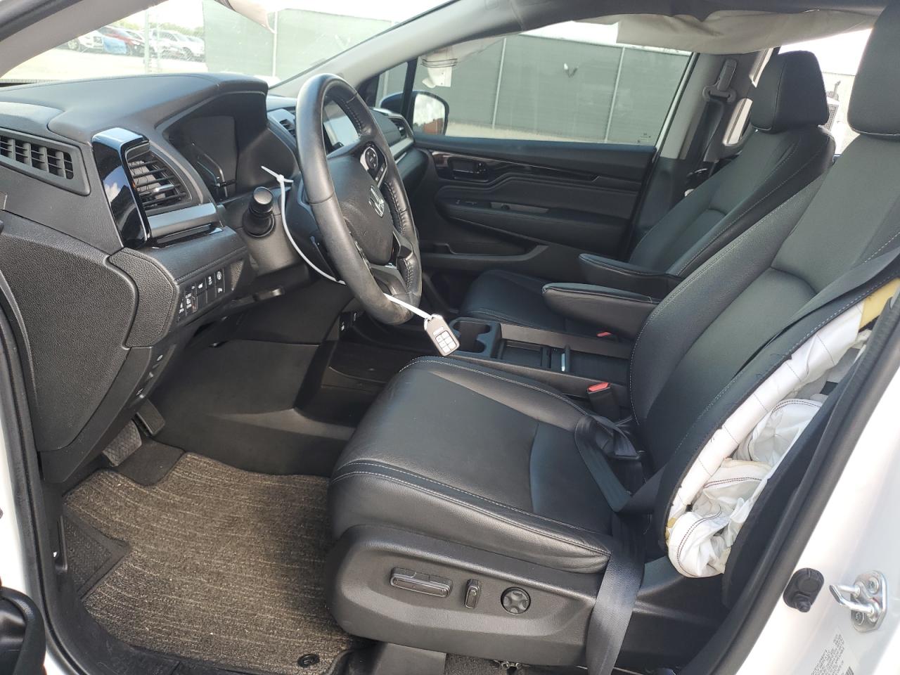 2022 Honda Odyssey - Image 7