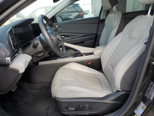  HYUNDAI ELANTRA 2022 Чорний