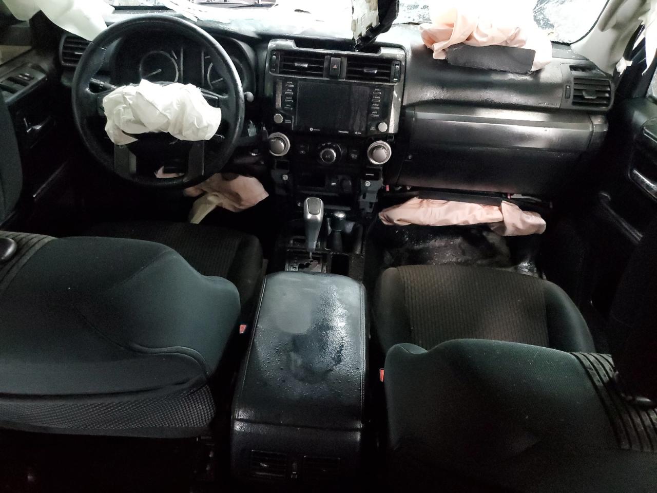 2022 Toyota 4Runner Sr5/Sr5 Premium VIN: JTEPU5JR3N6008221 Lot: 43739085