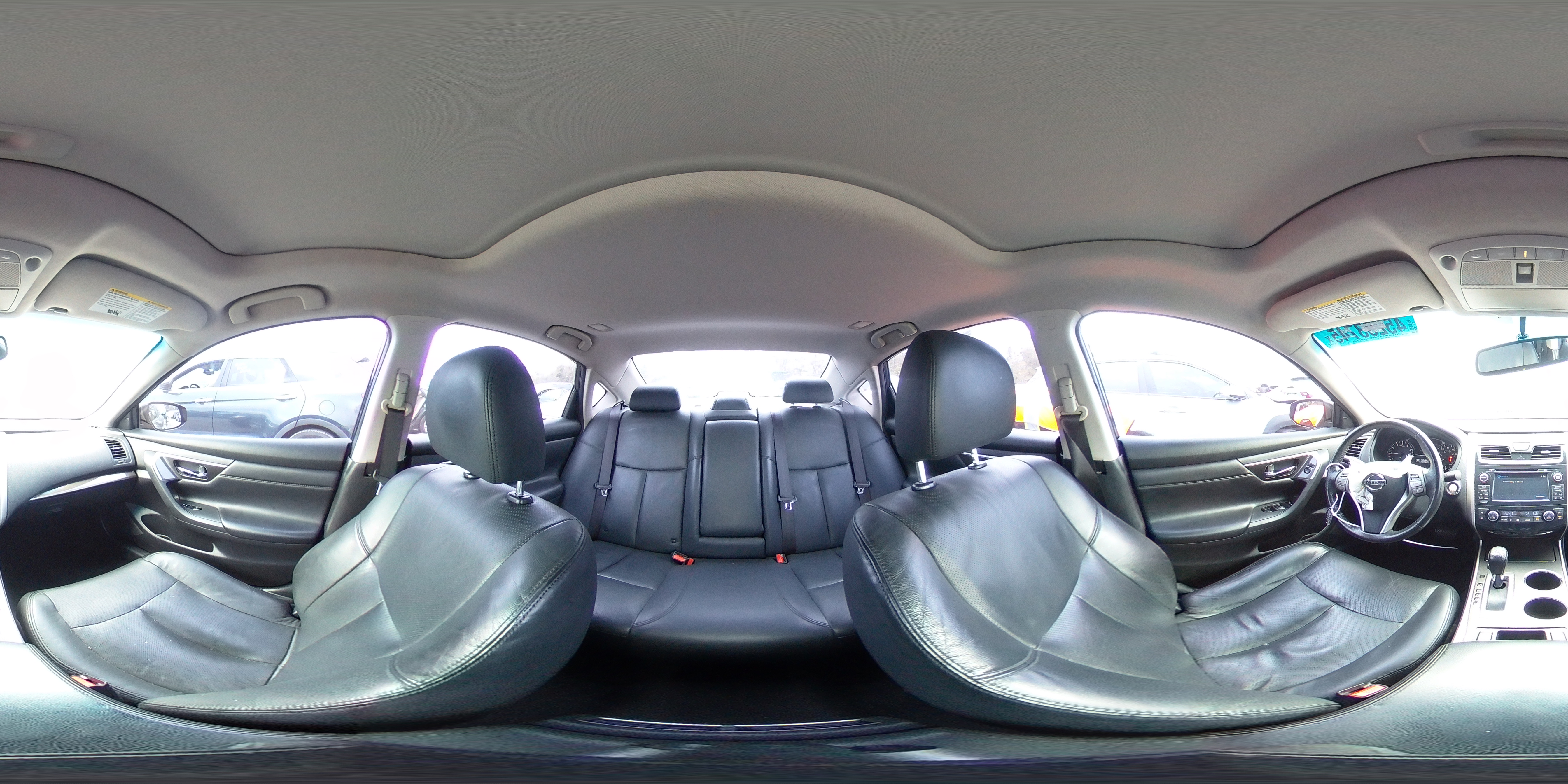 2014 Nissan Altima - Image 12