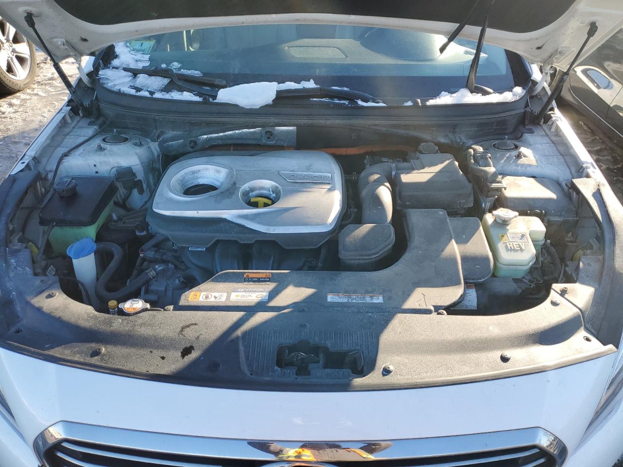 2016 Hyundai Sonata - Image 11
