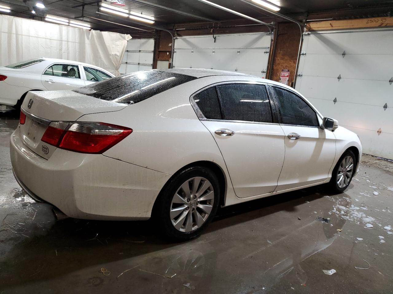 2015 Honda Accord - Image 3