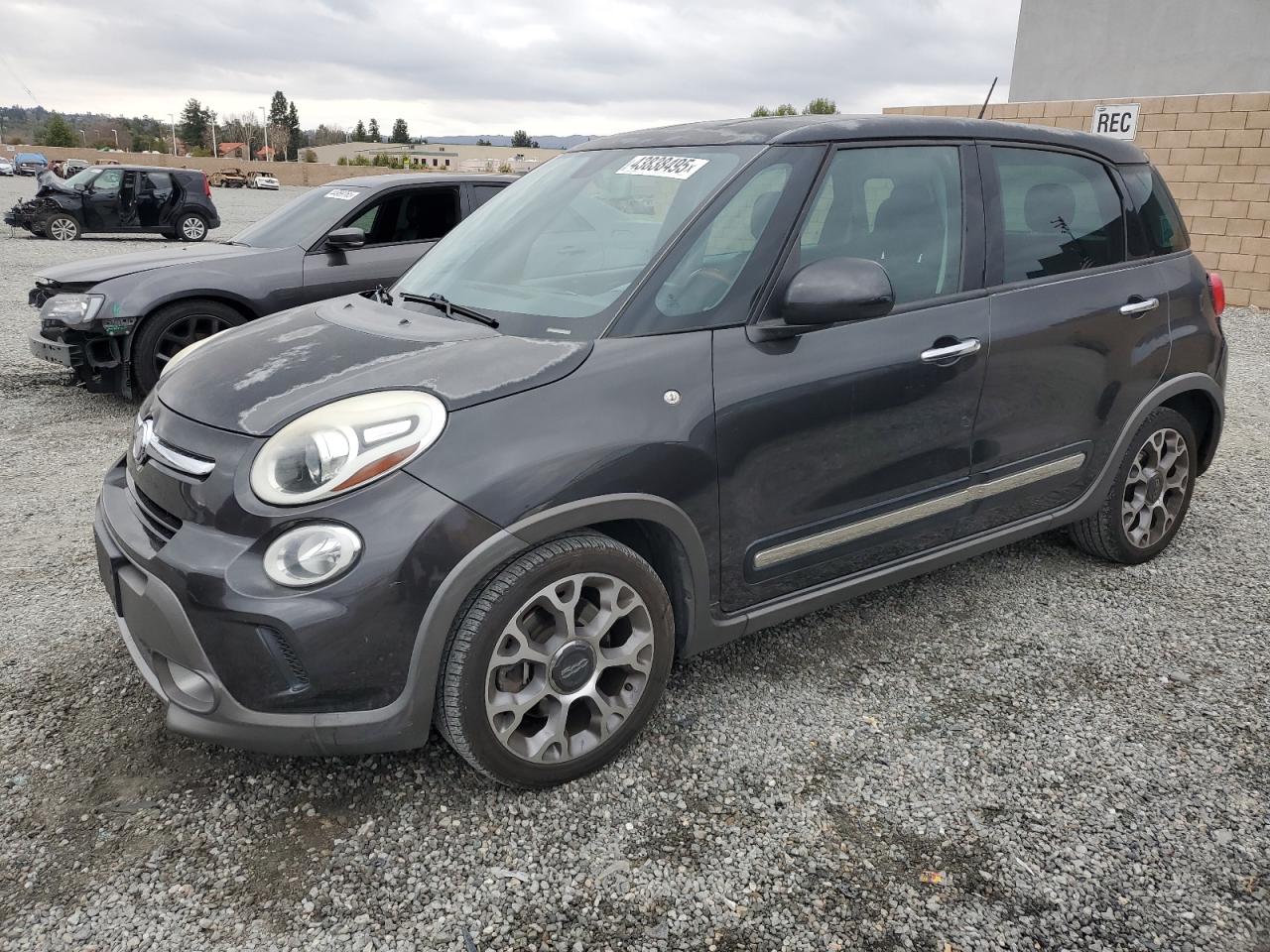 2015 Fiat 500 - Image 1