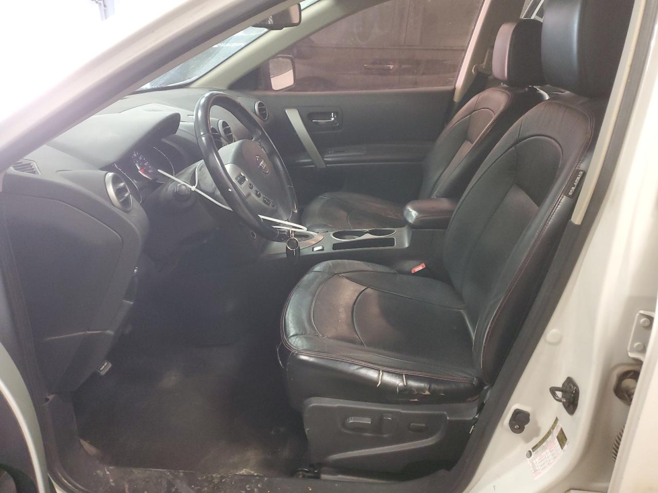 2011 Nissan Rogue - Image 7