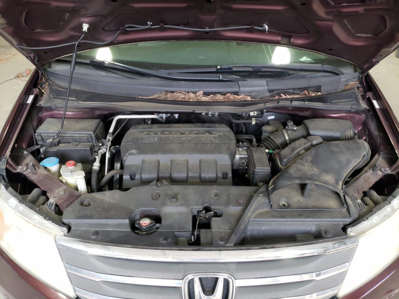 2012 Honda Odyssey - Image 12