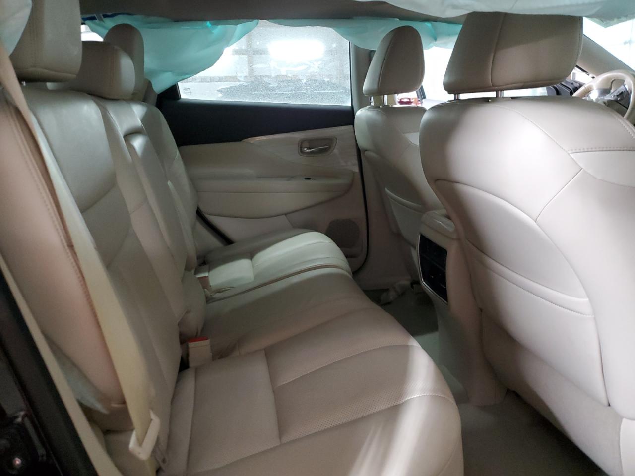 2015 Nissan Murano - Image 11