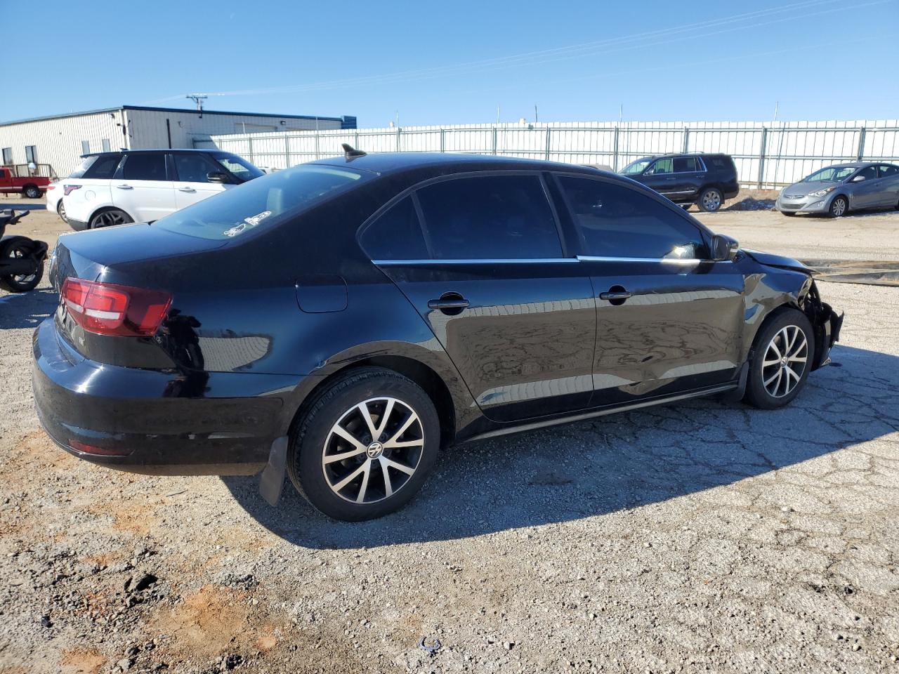 2017 Volkswagen Jetta - Image 3