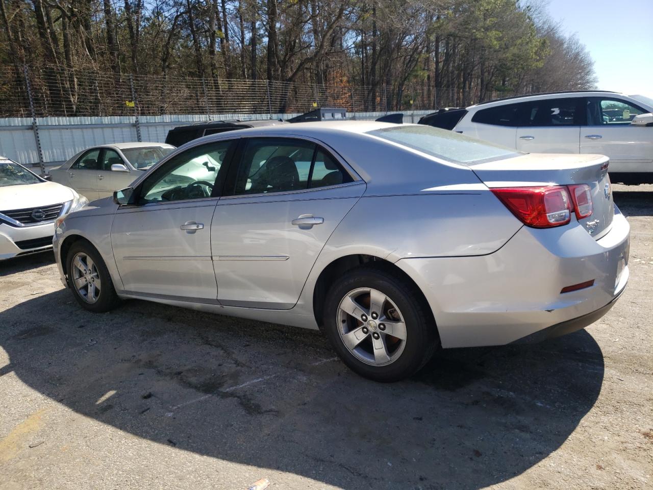 2015 Chevrolet Malibu - Image 2
