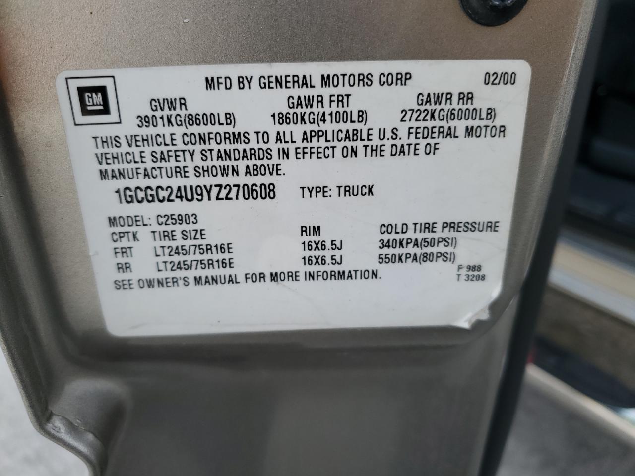 2000 Chevrolet Silverado - Image 12