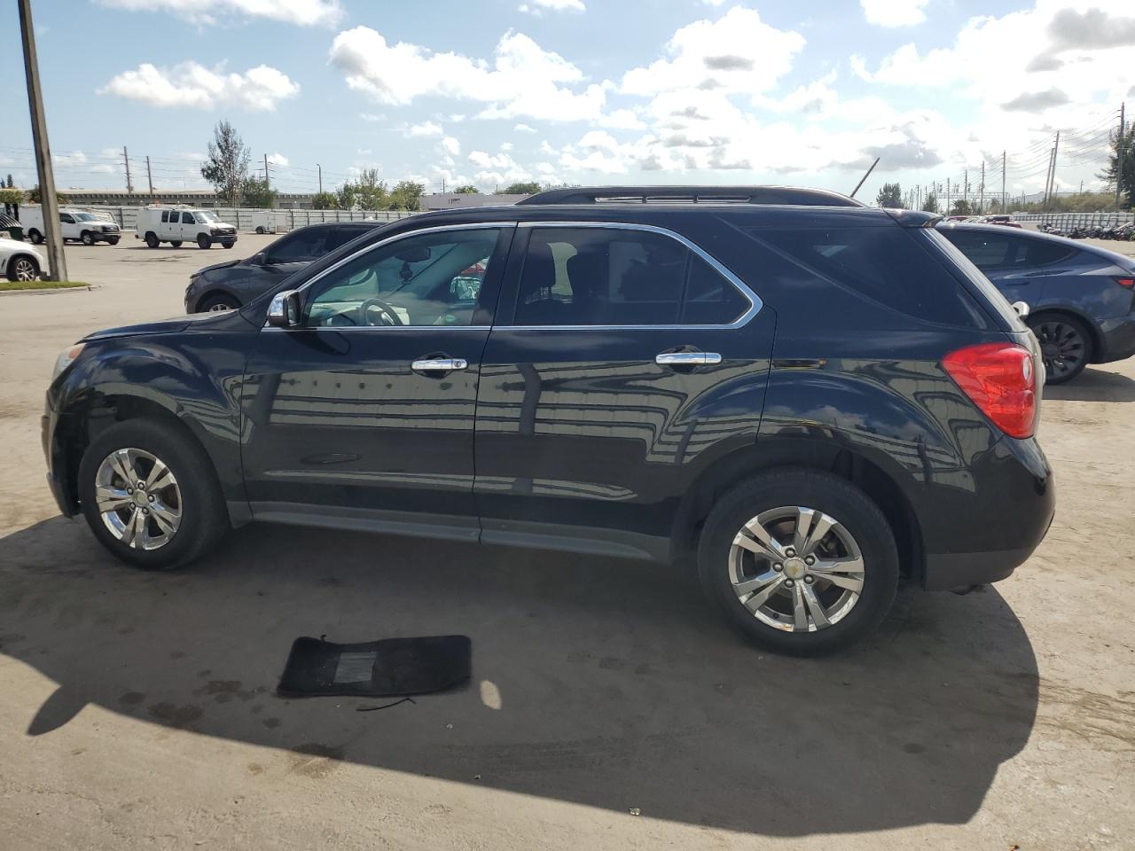 2015 Chevrolet Equinox - Image 2