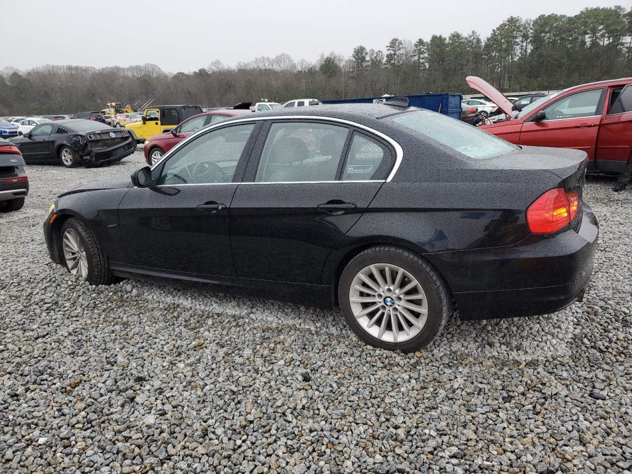 2011 BMW 3er - Image 2