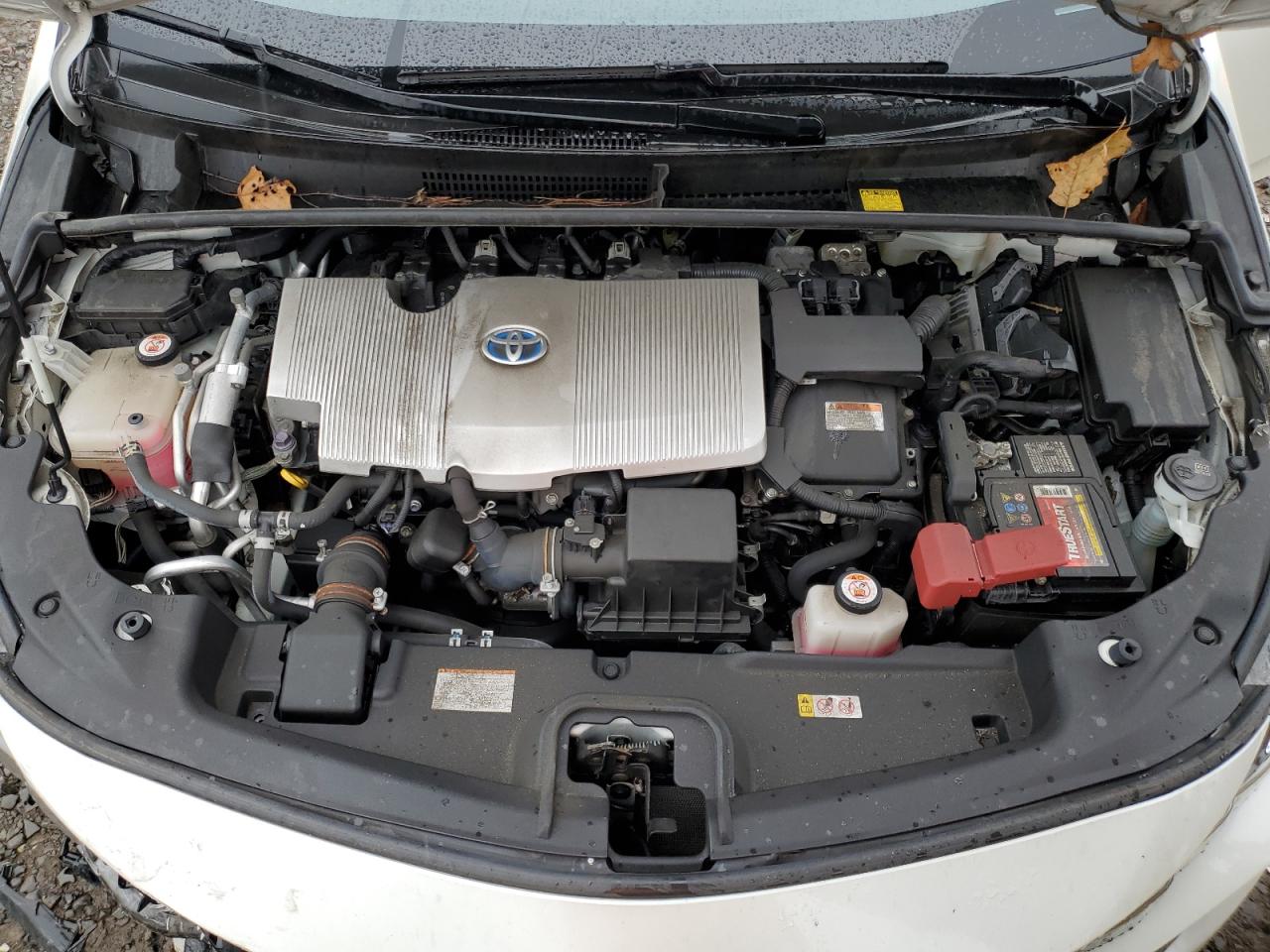 2017 Toyota Prius - Image 13