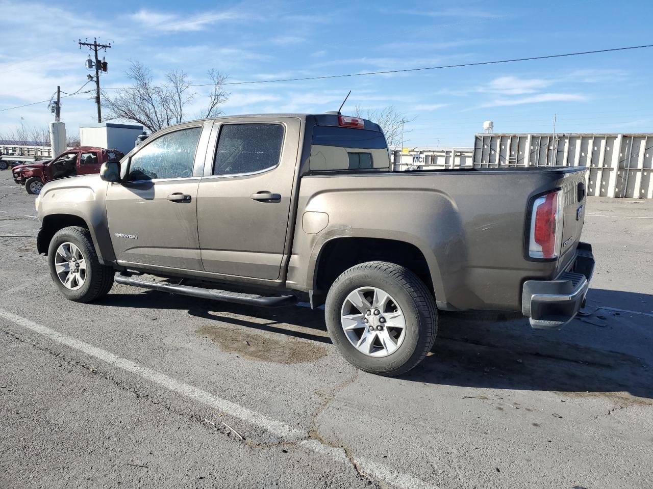 2015 GMC Canyon - Image 2