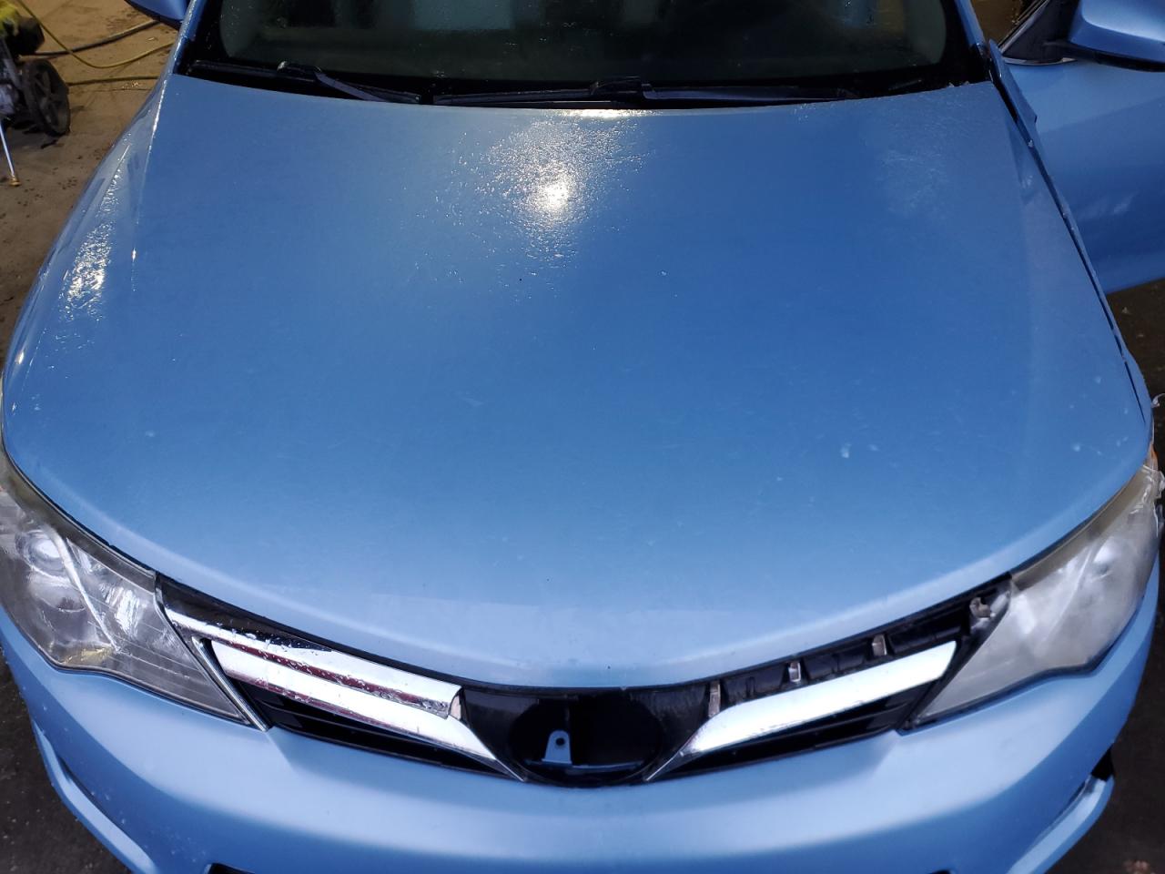 2012 Toyota Camry - Image 11