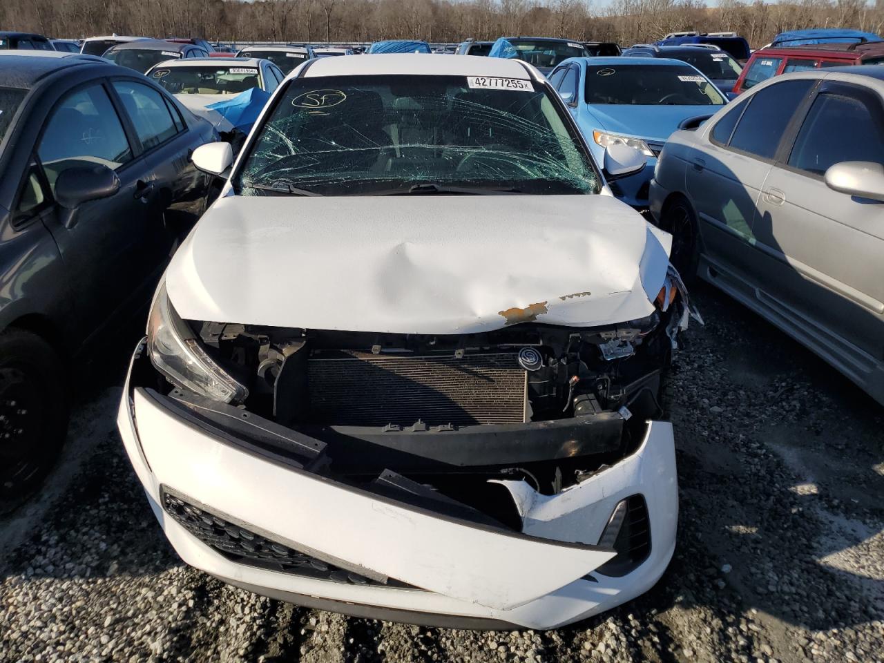 2018 Hyundai Elantra - Image 5