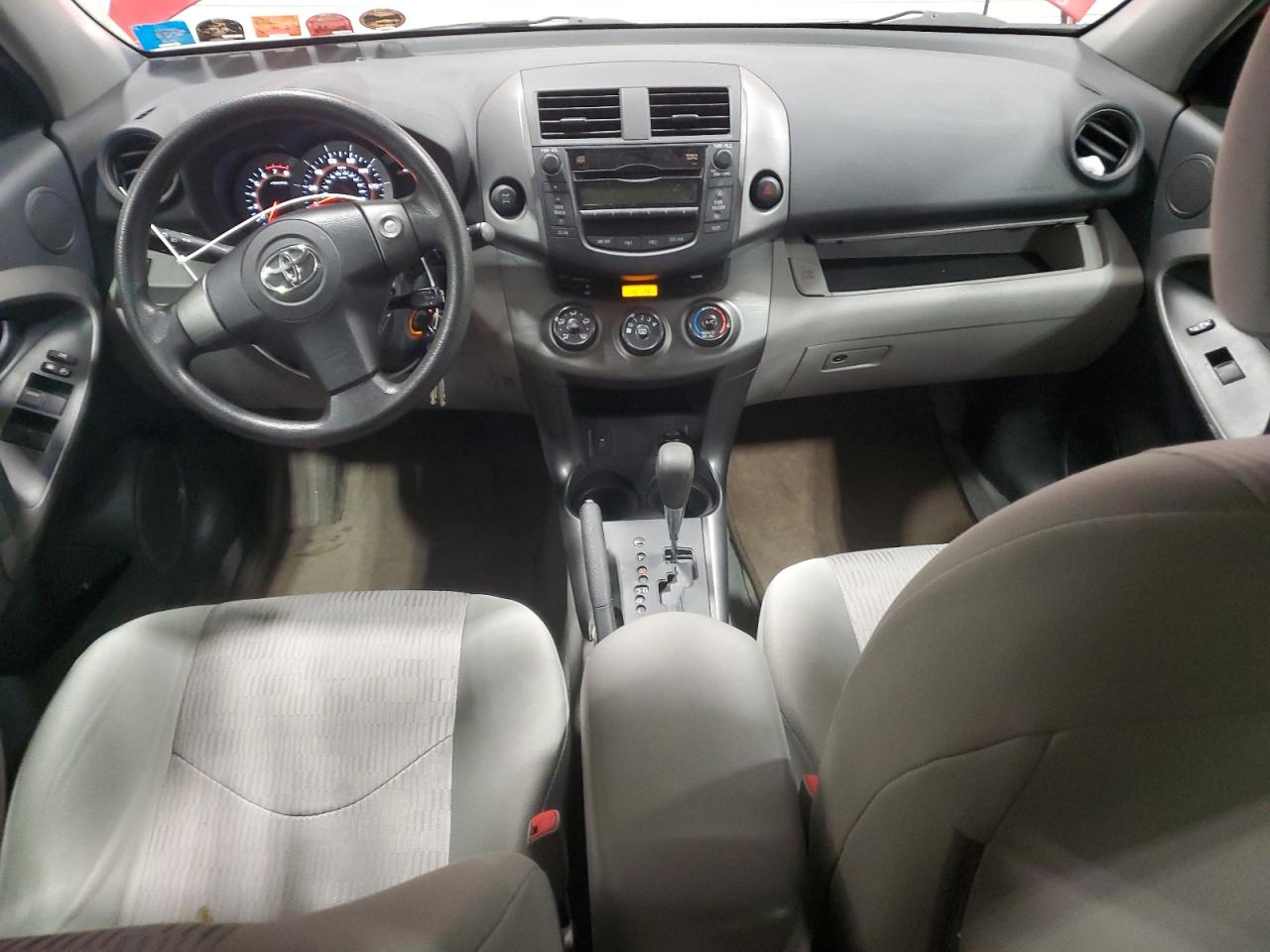 2011 Toyota RAV 4 - Image 8