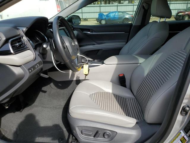  TOYOTA CAMRY 2020 Серебристый